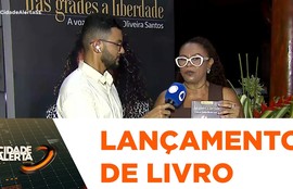 Ex-presidiária lança livro que escreveu dentro do sistema carcerário