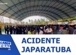 Familiares e amigos se despedem de família morta em acidente em rodovia de Japaratuba