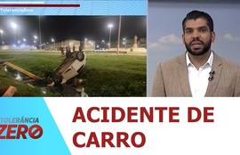 Carro cai em canal na Zona Sul de Aracaju