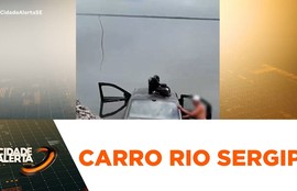 Carro cai no Rio Sergipe após motorista perder o controle no bairro Industrial