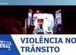 Dois homens ficam feridos após carro bater em poste na SE-100 na Barra dos Coqueiros