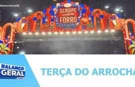Aconteceu na Orla da Atalaia  mais uma edição da Terça do Arrocha