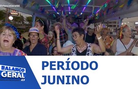 Ônibus Gonzagão Itinerante anima turistas e sergipanos