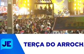 "Terça do Arrocha" movimenta Orla de Atalaia e atrai grande público ao Arraiá do Povo