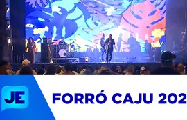 Praça Hilton Lopes, na capital, é palco da primeira noite do Forró Caju