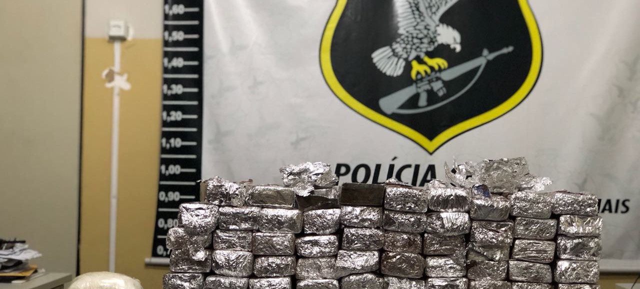 Duas mulheres são presas com 70Kg de drogas em operação realizada em Cristinápolis