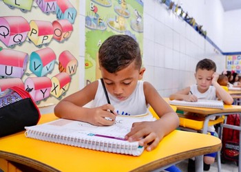 Rede municipal de Aracaju inicia transferência interna em janeiro; saiba como