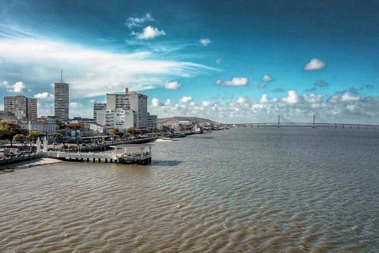 Aeroporto de Aracaju recebe exposição de fotos capturadas por drones