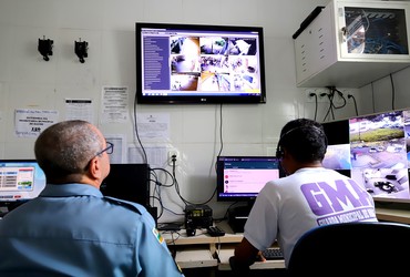 Homem é preso após agredir trabalhador com deficiência visual no Forró Caju