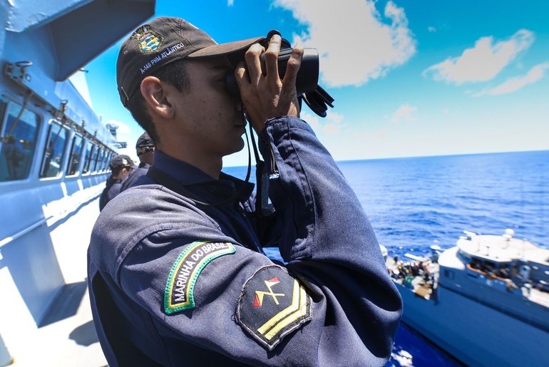 Marinha do Brasil intensifica ações de fiscalização do tráfego aquaviário em Sergipe