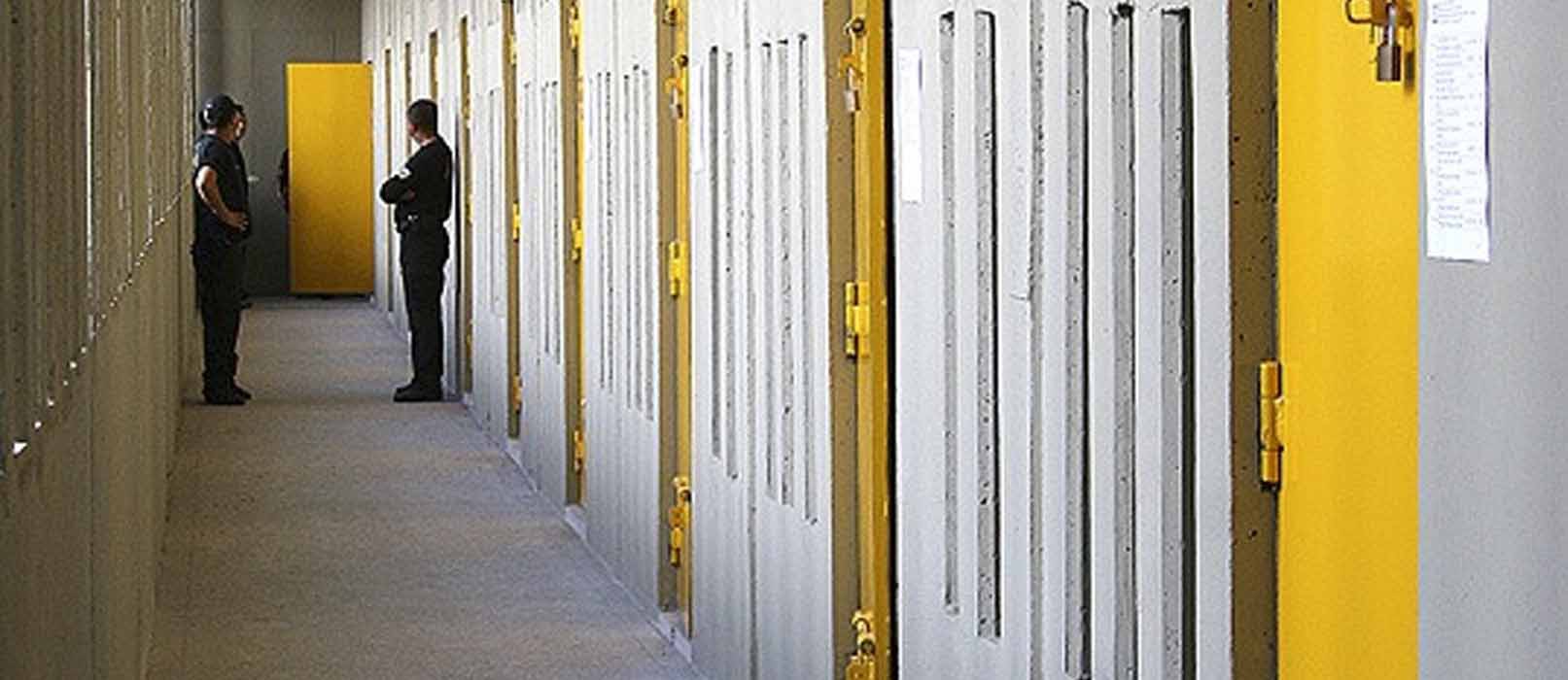 Policiais penais serão inclusos no grupo prioritário da imunização contra covid-19