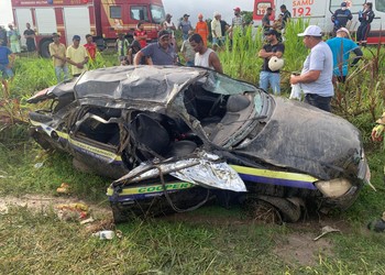 Capotamento na BR-101 deixa três mortos entre Estância e Umbaúba