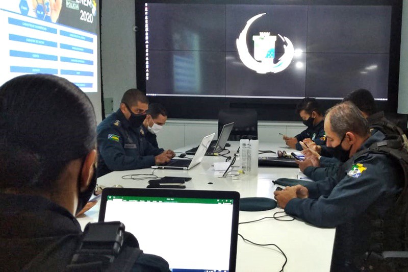 PM realiza operação para garantir segurança durante realização do Enem