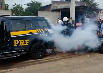 Caso Genivaldo: policiais rodoviários federais que participaram da abordagem prestam depoimento