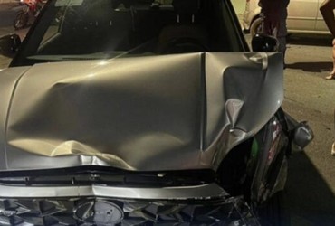 Motorista passa mal, provoca colisão e morre em cruzamento de Aracaju