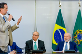 Compras internacionais de até US$50 voltam a ficar isentas de imposto federal