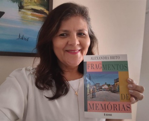 Jornalista sergipana lança livro sobre recordações da infância em Aracaju