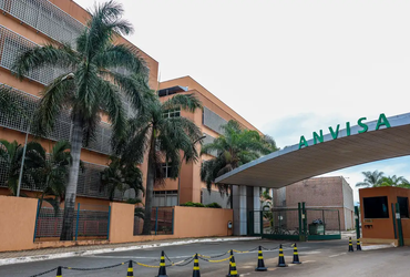 Anvisa aprova novo medicamento para tratamento de câncer de mama