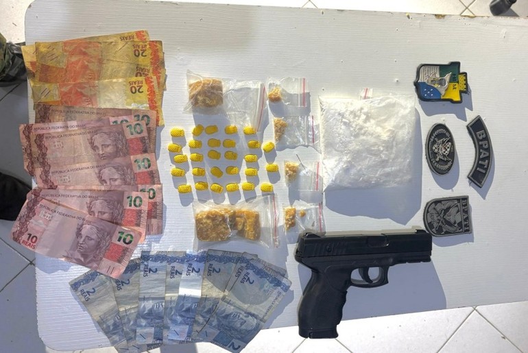 Suspeito de comercializar entorpecentes é preso em Capela