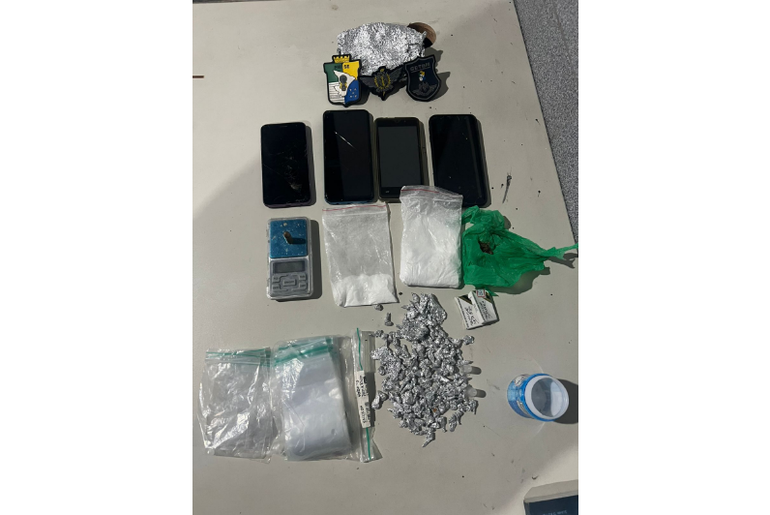 PM apreende 144 pedras de crack e 63 gramas de cocaína em Lagarto