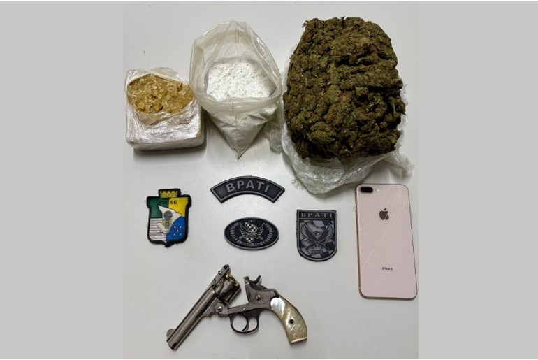 Suspeito de tráfico de drogas morre após trocar tiros com a polícia em Siriri