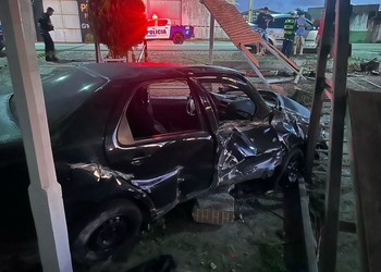 Motorista fica ferido após perder controle do veículo e sair da pista na SE-170