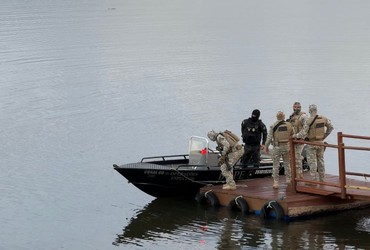Armas de fogo de falso cônsul da Romênia são apreendidas no Povoado Areia Branca, em Aracaju