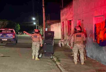 Homem em surto psicótico é contido após negociação da PM em Monte Alegre