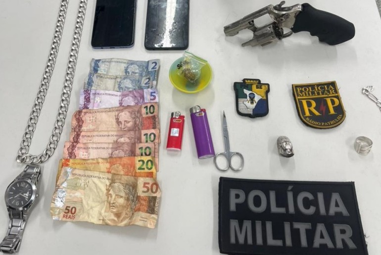 Dois homens são presos por porte ilegal de arma de fogo na Zona Oeste de Aracaju