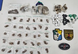 PM apreende drogas nos bairros Jardim Centenário e Bugio, em Aracaju