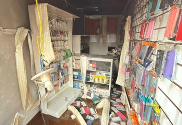 Incêndio atinge loja de eletrônicos em galeria comercial no Centro de Aracaju