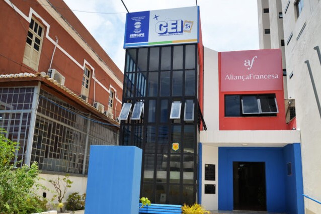 Centro Estadual de Idiomas abre 500 vagas para estudantes da rede pública em Sergipe