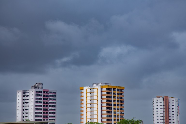 Semac emite aviso meteorológico de chuvas moderadas a intensas em Sergipe