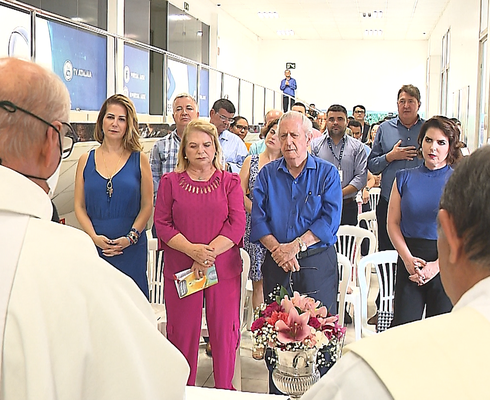 Santa Missa é realizada em comemoração aos 47 anos da TV Atalaia