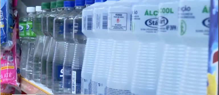Anvisa volta a proibir a venda do álcool líquido 70% para o público geral