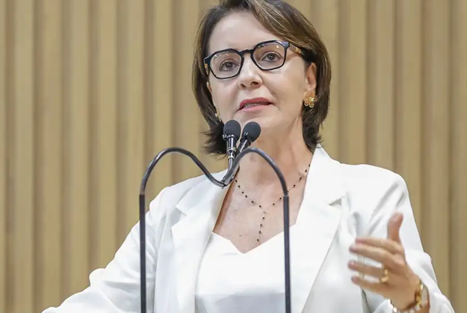 Emília Corrêa Garante que congelamento do IPTU está garantido para 2025 e 2026