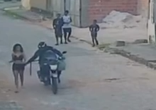 [VÍDEO] Mulher é vítima de assédio na Zona Norte de Aracaju e caso repercute nas redes sociais