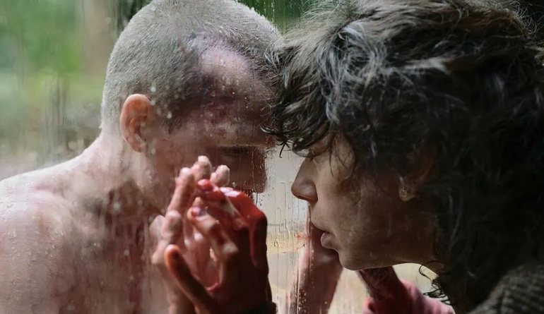 Faça Ela Voltar: terror que transforma luto em pesadelo estreia nos cinemas brasileiros