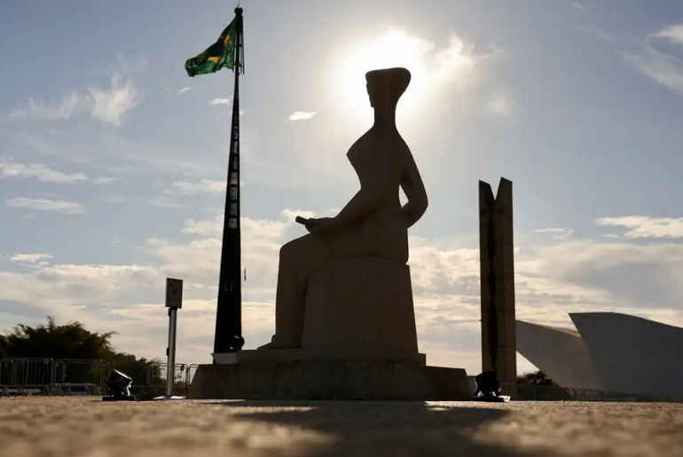 Começa o 2° dia de julgamento de Bolsonaro no STF; Saiba como acompanhar