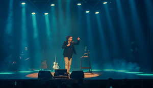 Whindersson Nunes se apresenta em Aracaju com espetáculo “Isso Definitivamente Não é um Culto”