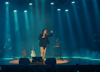 Whindersson Nunes se apresenta em Aracaju com espetáculo “Isso Definitivamente Não é um Culto”