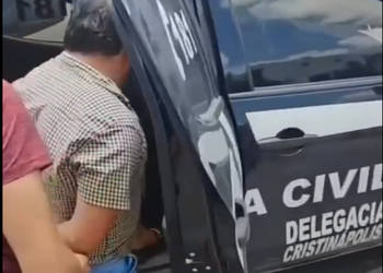 [VÍDEO] Foragido da Bahia é preso em Tomar do Geru ao tentar emitir RG com identidade falsa