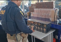 Eletrônicos, perfumes e medicamentos irregulares são apreedidos em São Cristóvão