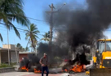 Reintegração de posse provoca protesto e bloqueio de avenida na Zona de Expansão