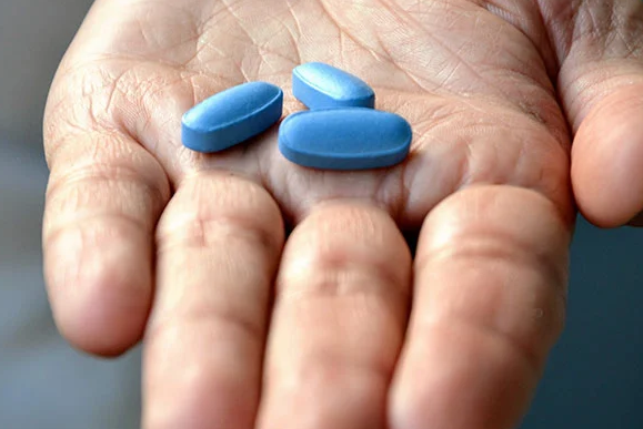 Anvisa determina proibição de produto à base de tadalafila; entenda