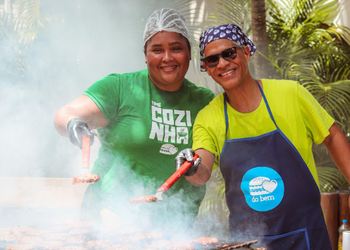 Hamburgada do Bem se instala em Aracaju e promove dia especial para 200 crianças do Lamarão