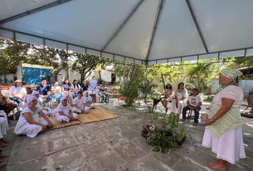 Projeto “Mulheres de Mar" abre inscrições para oficinas gratuitas sobre ervas medicinais em Aracaju