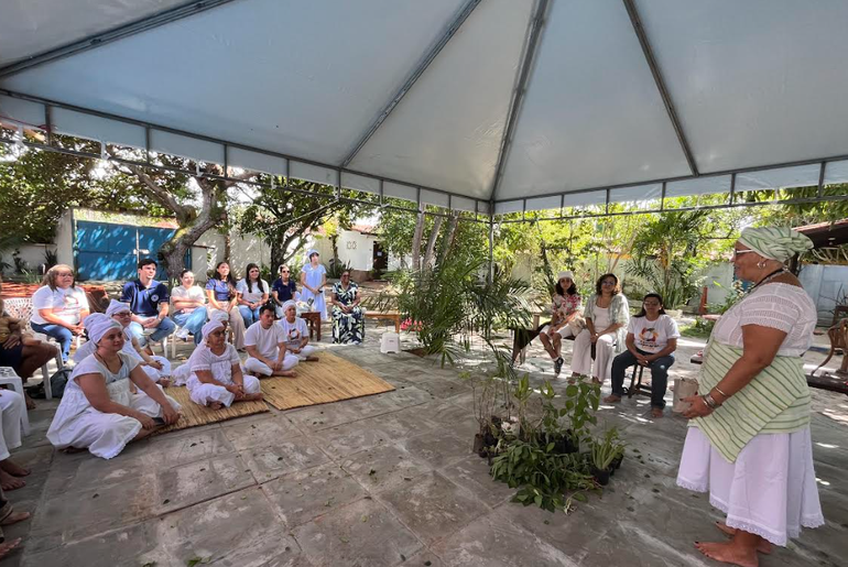 Projeto “Mulheres de Mar" abre inscrições para oficinas gratuitas sobre ervas medicinais em Aracaju