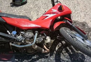 Colisão entre carro e moto deixa um homem morto e outro ferido em Socorro