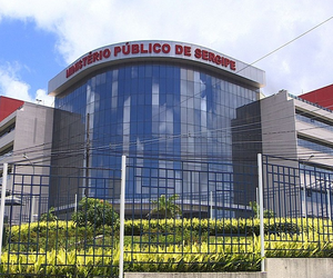 Órgãos acionam Justiça para impedir retirada forçada de moradores de rua em Aracaju